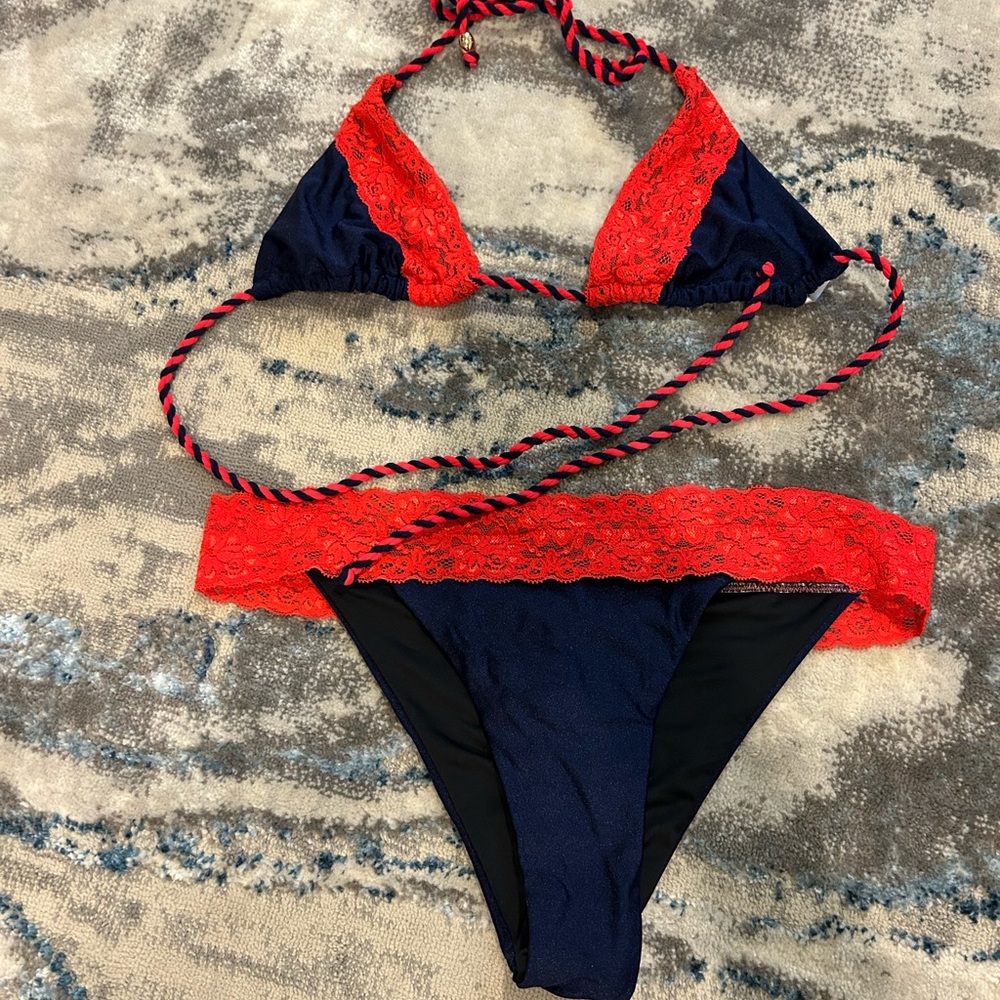 RELLECIGA Red and Navy Bikini